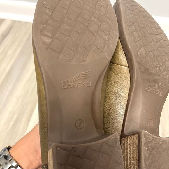 Dansko Heels Women’s 38 Lila Taupe Brown Leather Burnished Nappa Block Loafer - Picture 6 of 8